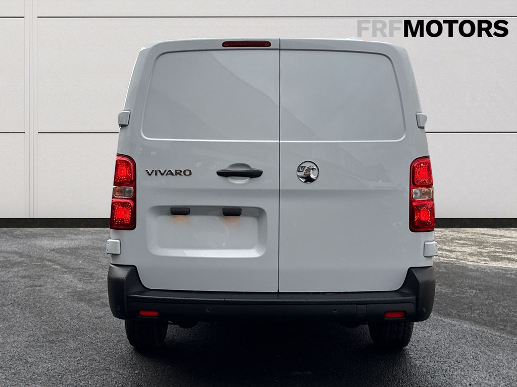 Vauxhall Vivaro XL 2.0 Turbo D 145 Prime H1 Double Cab White #5