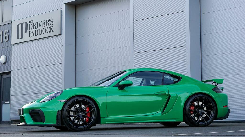 Porsche 718 4.0 Gt4 Green #6