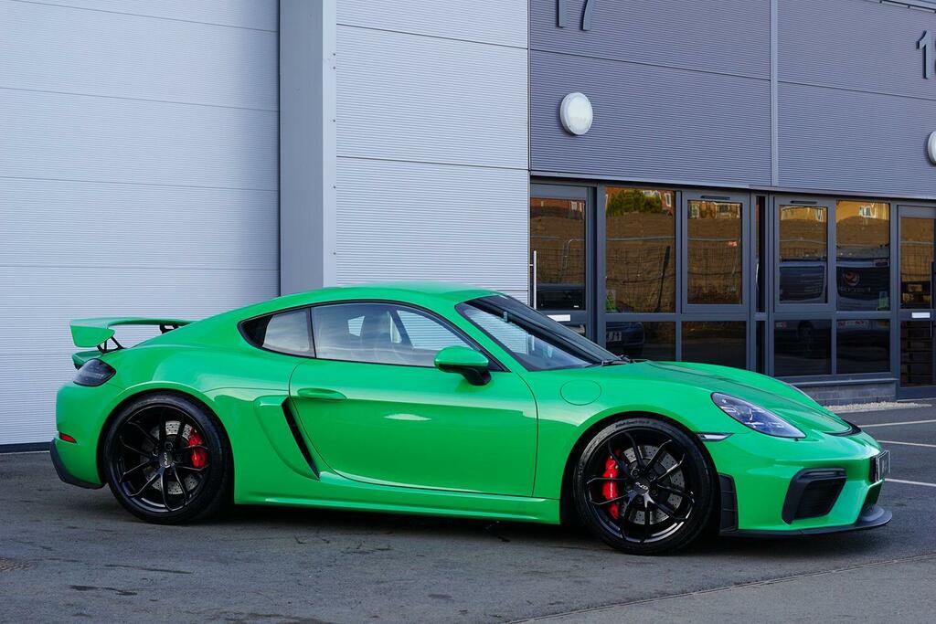 Porsche 718 4.0 Gt4 Green #5
