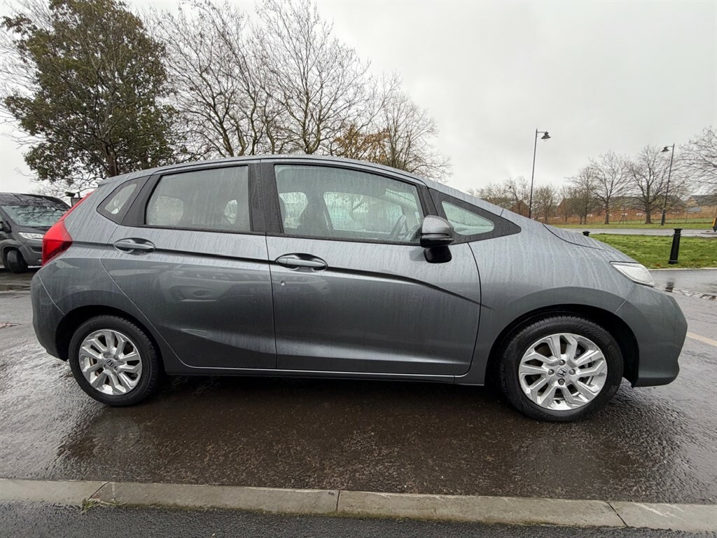 Honda Jazz I-vtec Se Navi RK19GYT Grey #6