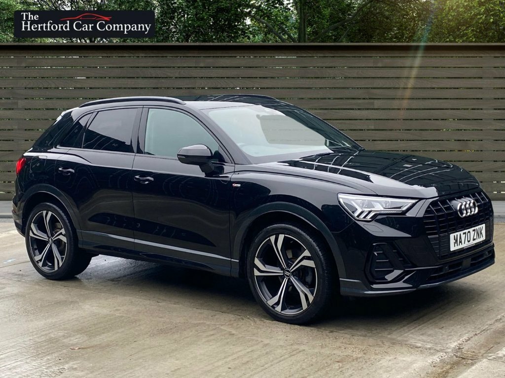 Audi Q3 1.5L Edition 1 Black