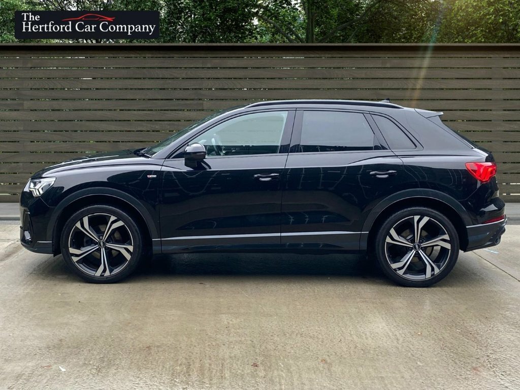 Audi Q3 1.5L Edition 1 MA70ZNK Black #4