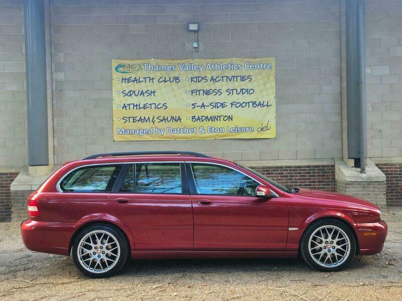 Jaguar X-Type Estate Black #11