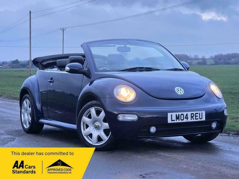 Volkswagen Beetle 2.0 S Cabriolet Blue #2