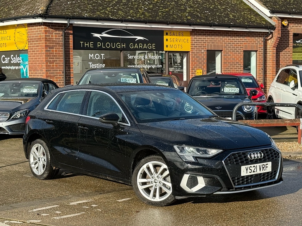 Audi A3 1.4 Tfsie 40 Sport Sportback Plug-in Hy YS21VRF Black #3