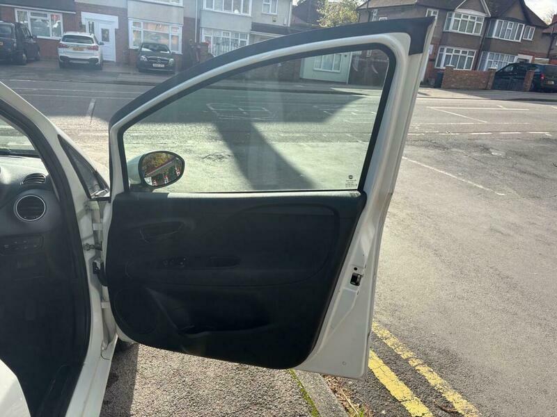 Fiat Punto 1.4 Gp Euro 5 Grey #32
