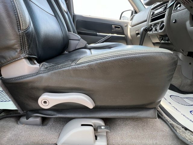 Isuzu Rodeo Td Pu Silver #95