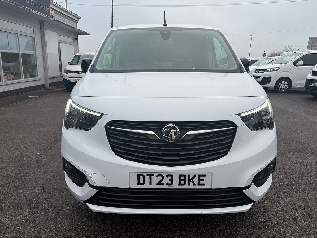 Vauxhall Combo 1.5 Turbo D 2300 Pro Swb Air Con 3 Seats Diese DT23BKE White #2