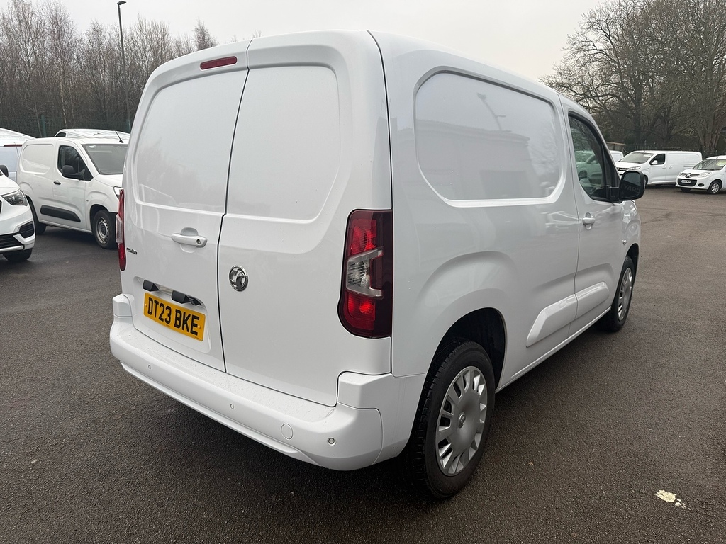 Vauxhall Combo 1.5 Turbo D 2300 Pro Swb Air Con 3 Seats Diese DT23BKE White #5