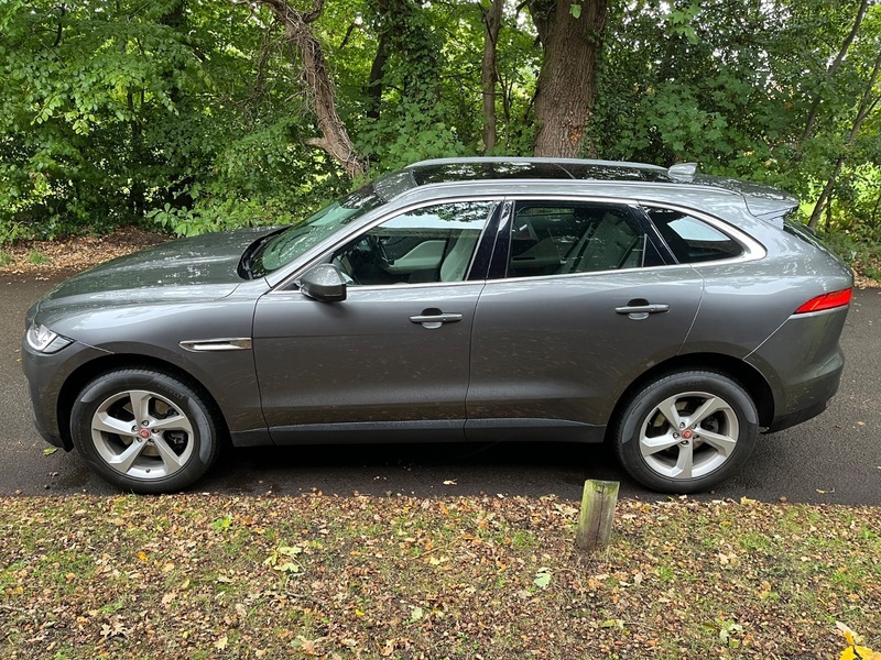 Jaguar F-Pace I Portfolio Awd GK67VBV Grey #3