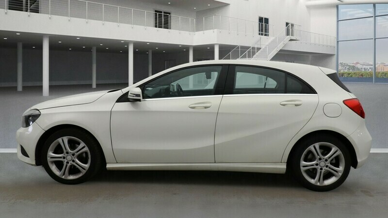 Mercedes-Benz A Class A180 Cdi Sport Edition White #5