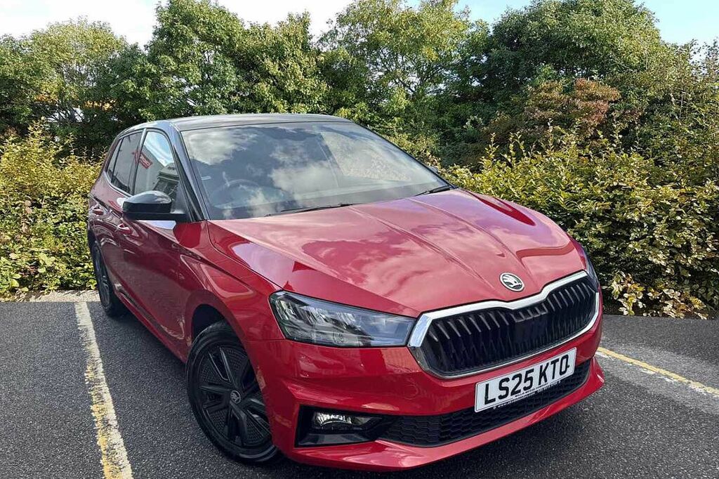 Skoda Fabia 1.0 Tsi 116 Design Edition Dsg Red
