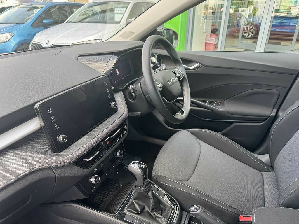 Skoda Fabia 1.0 Tsi 116 Design Edition Dsg LS25KTO Red #2