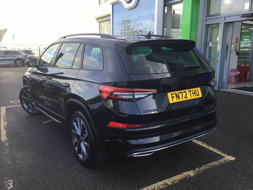 Skoda Kodiaq 1.5 Tsi Sport Line Dsg 7 Seat FN72THU Black #3
