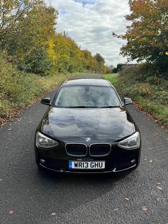 BMW 1 Series 1.6 116D Efficientdynamics 5-Door 2013 WR13GHU Black #2
