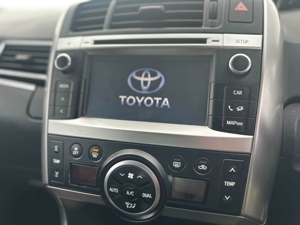Toyota Verso Trend D-4d White #5