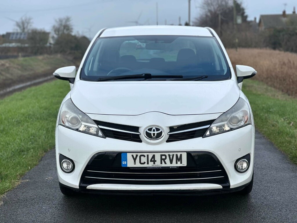 Toyota Verso Trend D-4d White #2