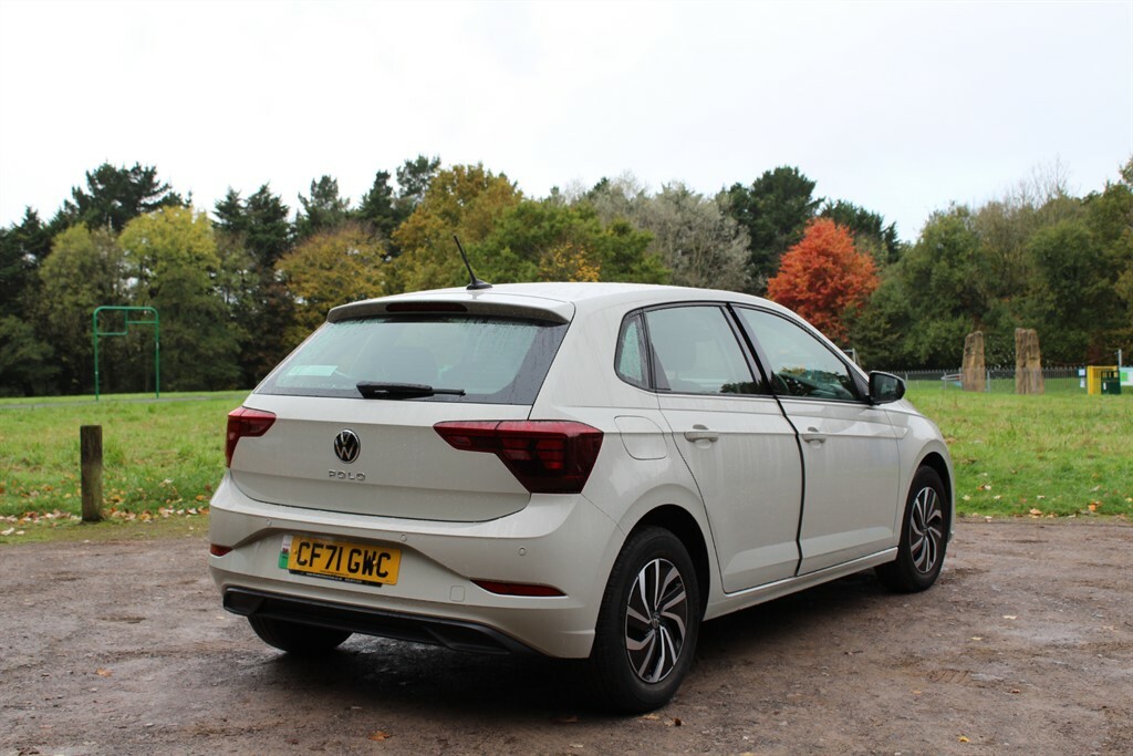 Volkswagen Polo Life Tsi CF71GWC Grey #2