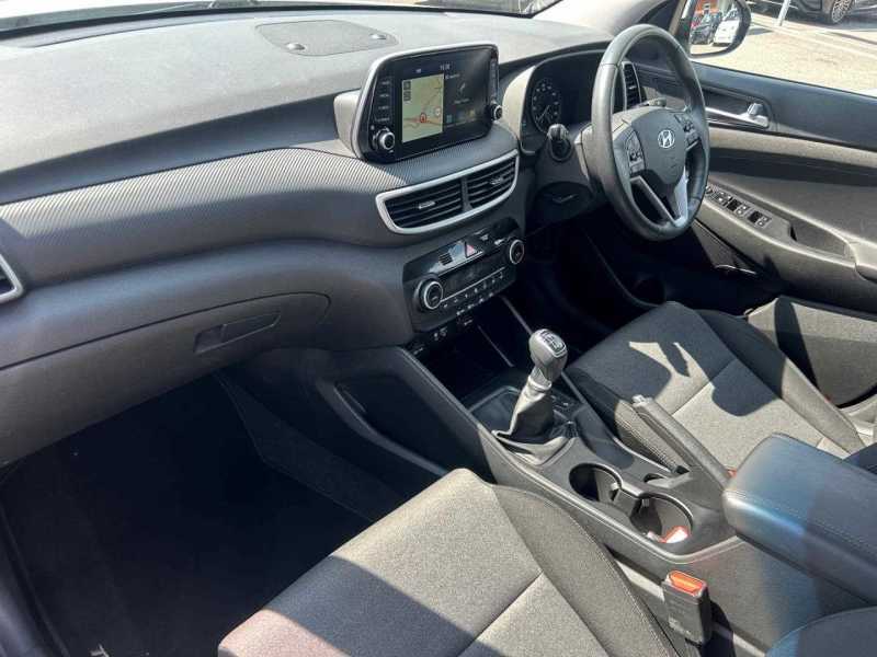 Hyundai Tucson Se Nav Crdi 2Wd - 2019 19 White #3