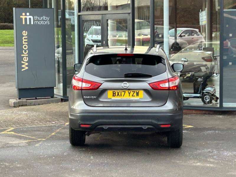Nissan Qashqai+2 Acenta Dig-t Red #5