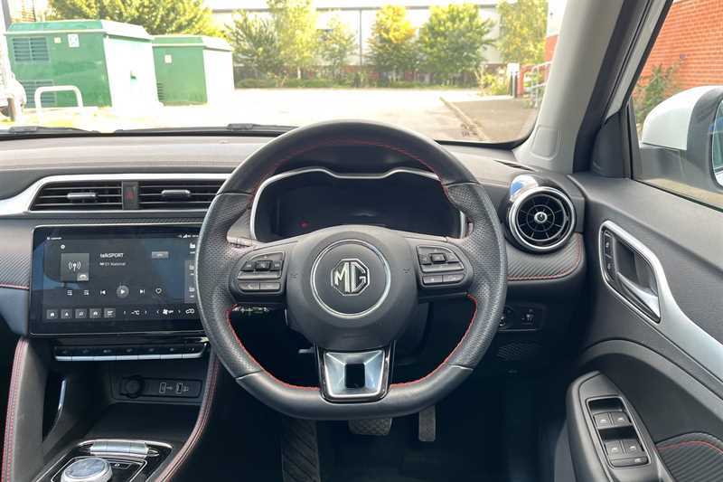 MG  61.1Kwh Trophy Long Range Estate Grey #11