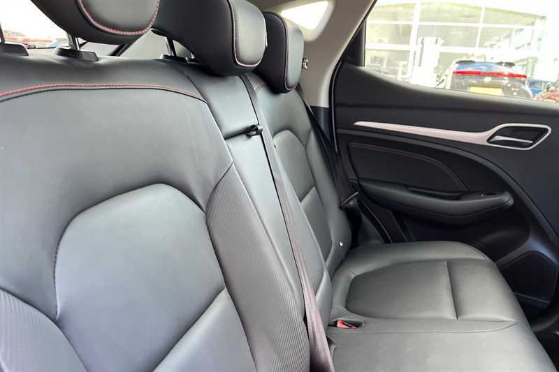 MG  61.1Kwh Trophy Long Range Estate Grey #23