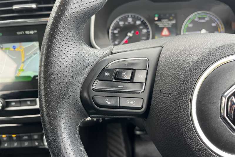 MG 44.5Kwh Exclusive Suv 143 Ps Black #21