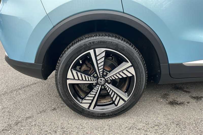 MG 44.5Kwh Exclusive Suv 143 Ps Black #50