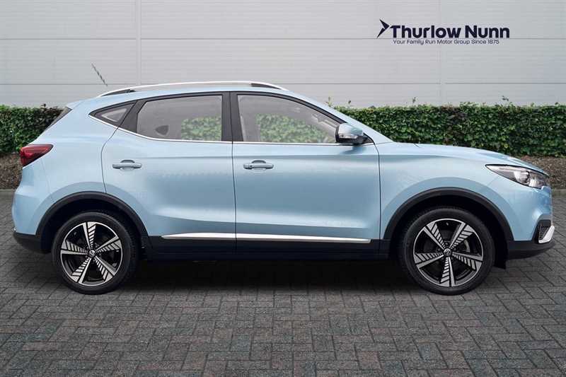 MG 44.5Kwh Exclusive Suv 143 Ps Black #2