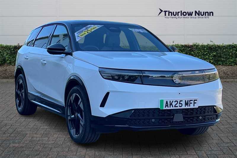 Vauxhall Grandland 73Kwh Ultimate Suv 213 Ps White