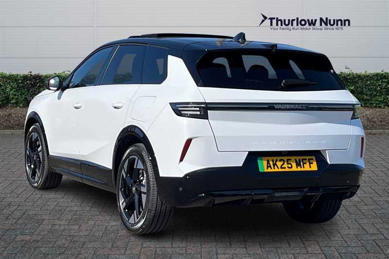 Vauxhall Grandland 73Kwh Ultimate Suv 213 Ps AK25MFF White #5