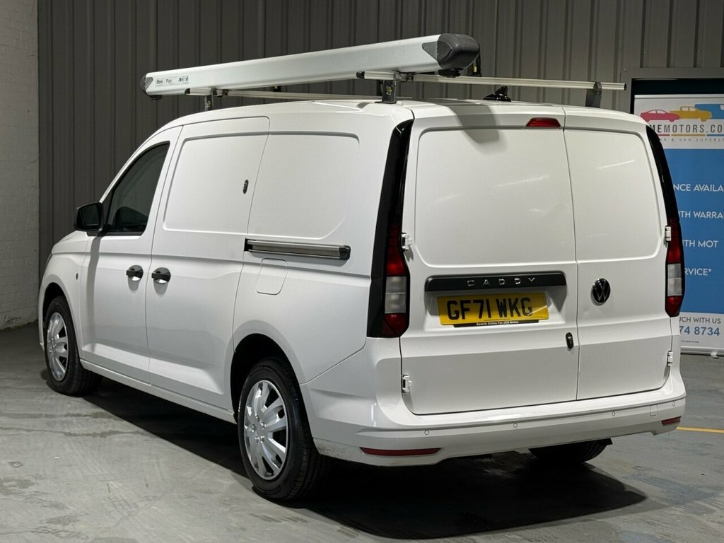 Volkswagen Caddy Maxi 2L Commerce Plus 6Dr White #2