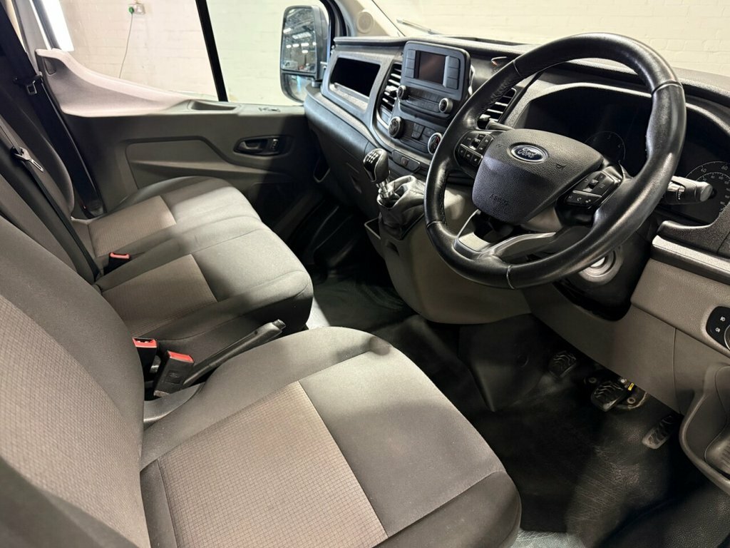 Ford Transit Custom 2L Leader LD22XBX White #6