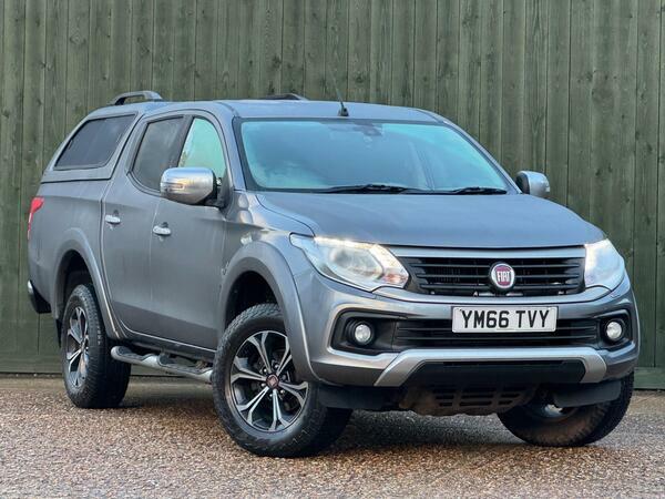 Fiat Fullback 2.4D Cross 4Wd Euro 6 Black #1