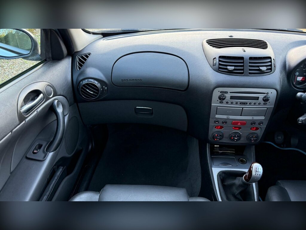 Alfa Romeo 147 Gta 3.2  #10