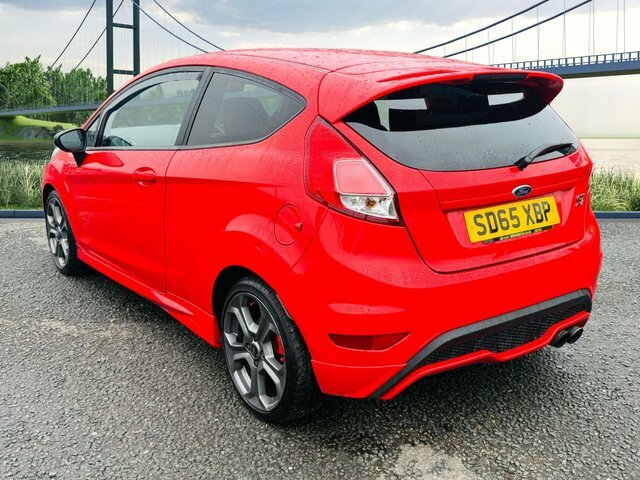 Ford Fiesta 1.6T Ecoboost St-2 Hatchback Eur SD65XBP Red #5