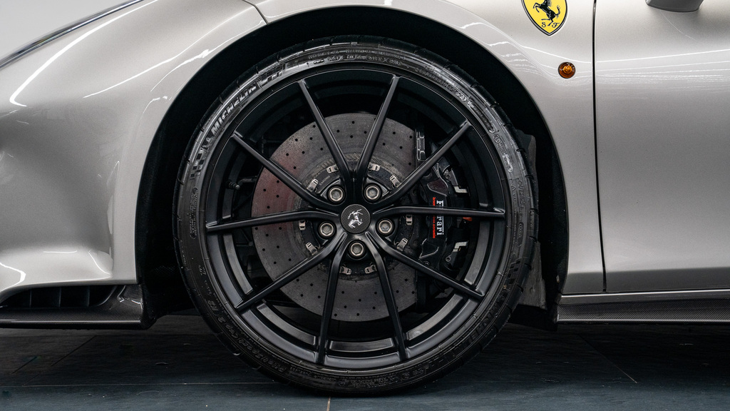 Ferrari 488 Pista 3.9T V8 Coupe F1 Dct Euro 6 Ss 720 Blue #17