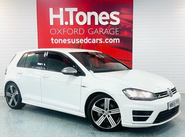 Volkswagen Golf 2.0 Tsi Bluemotion Tech R Hatchback Dsg White