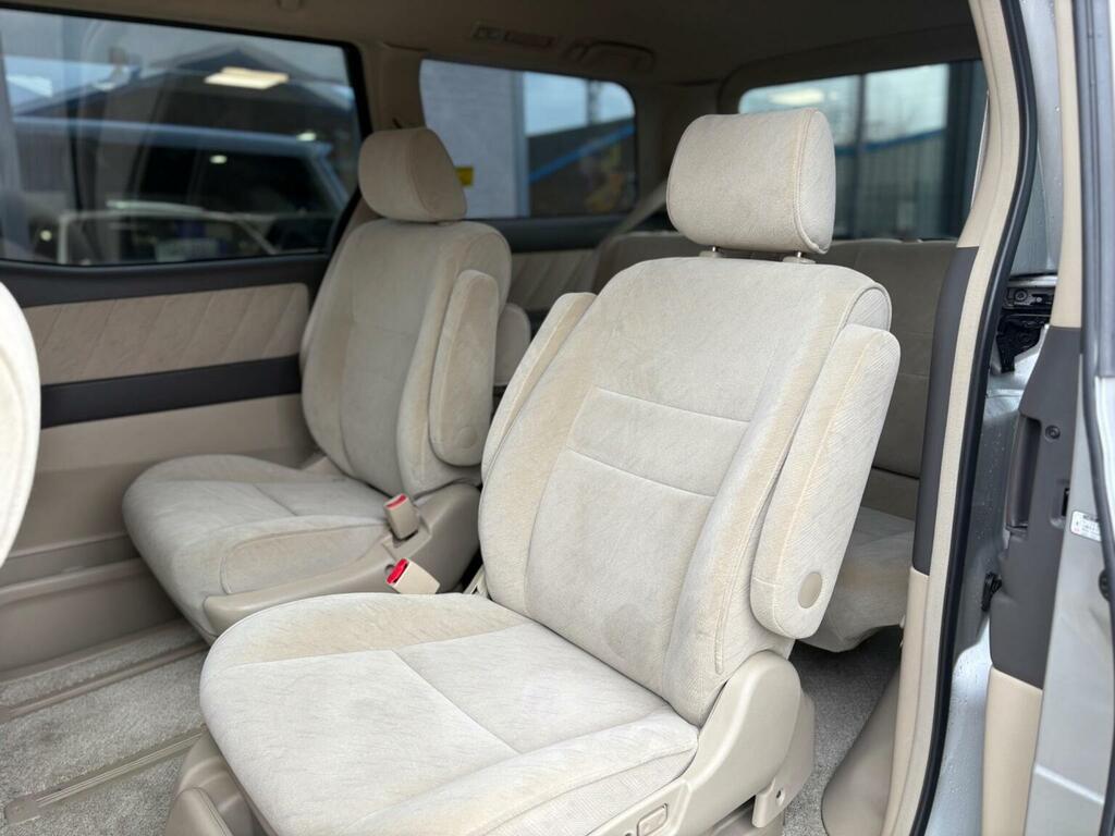 Toyota Alphard Mpv 2.4 G 7 Seats Easy Access Seat 200555 Silver #3