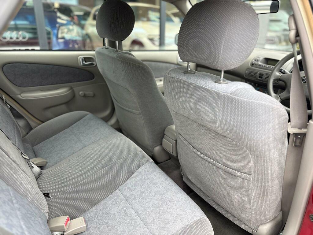 Toyota Corolla Hatchback 1.4 Vida Limited Edition 2000X Silver #25