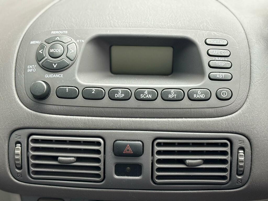 Toyota Corolla Hatchback 1.4 Vida Limited Edition 2000X Silver #18
