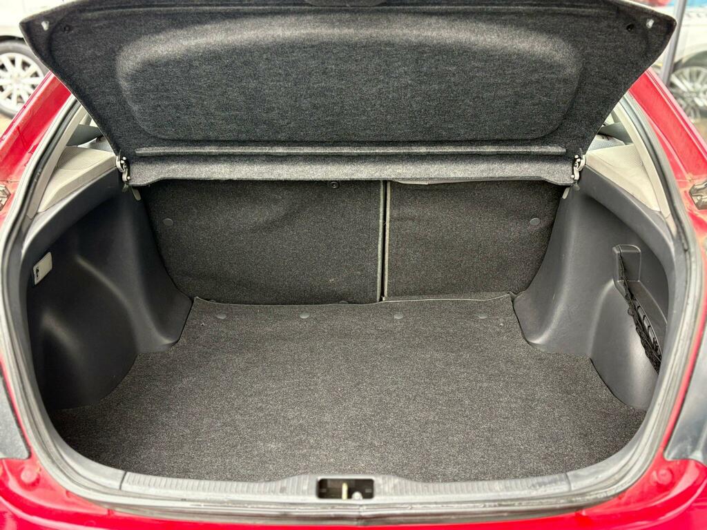Toyota Corolla Hatchback 1.4 Vida Limited Edition 2000X Silver #27