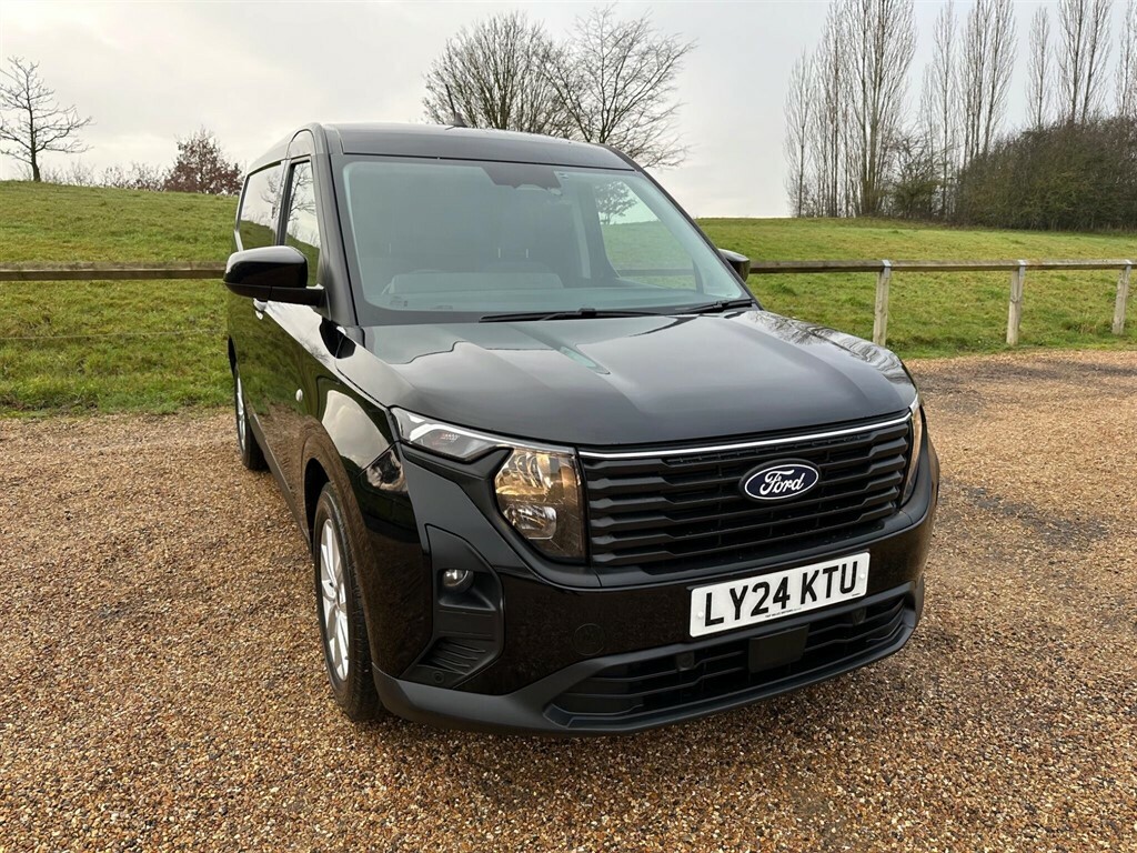 2024 Ford Transit Courier