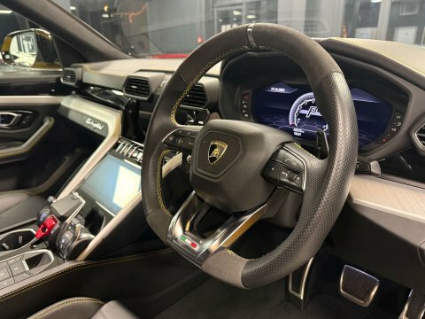 Lamborghini Urus 4.0 Urus V8 FG69XNC Yellow #2