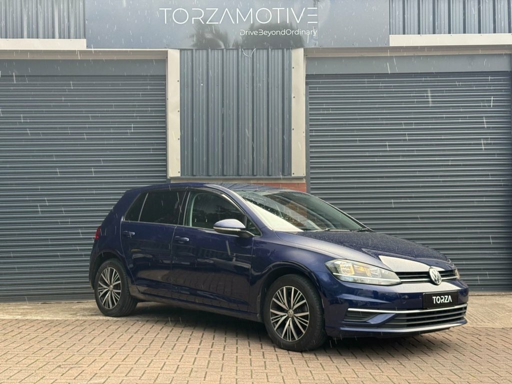 Volkswagen Golf Se Navigation Tsi Bluemotion Technology Dsg Blue