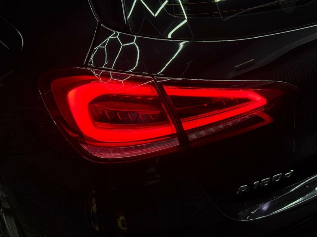 Mercedes-Benz A Class A 180 D Amg Line Premium GU19KTA Black #5
