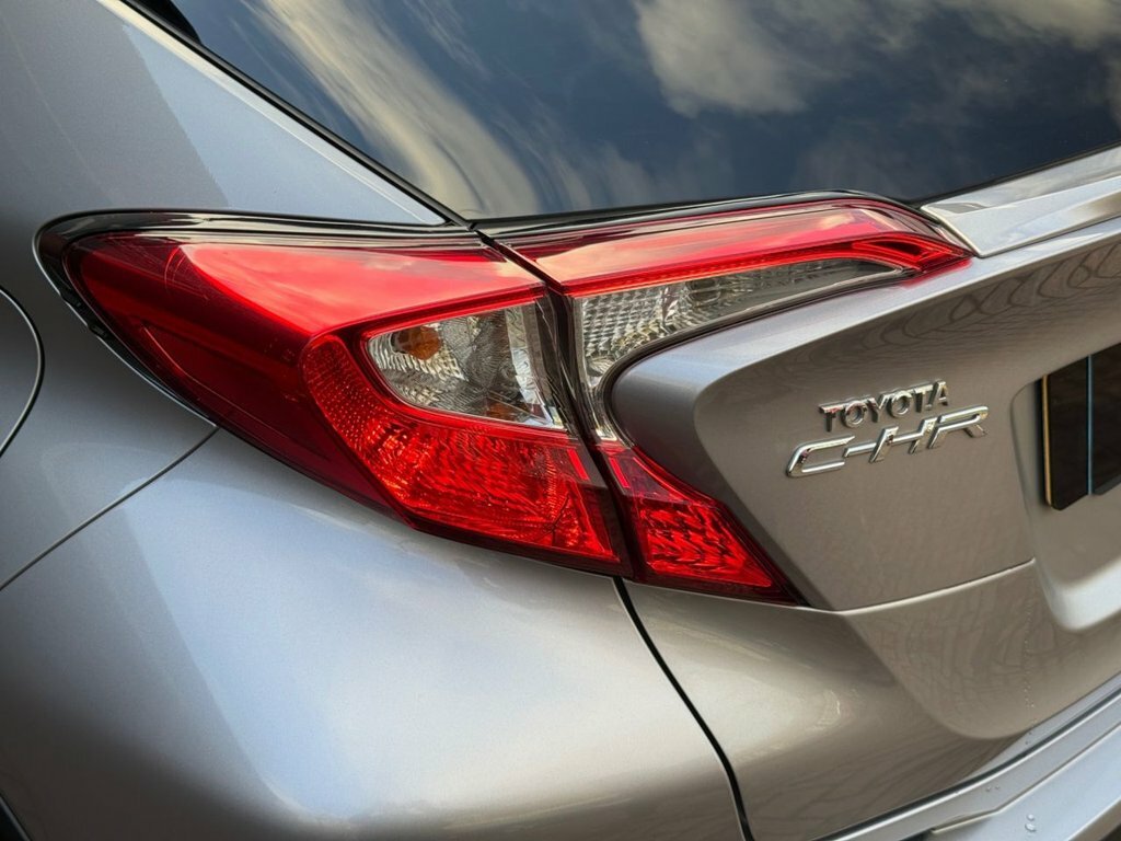 Toyota C-Hr Hybrid EF18EXC Silver #6
