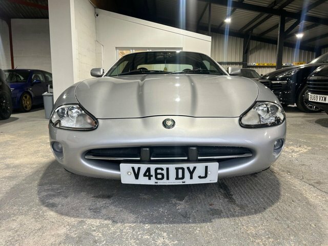 Jaguar XKR 4.0 Supercharged Convertible Silver #4
