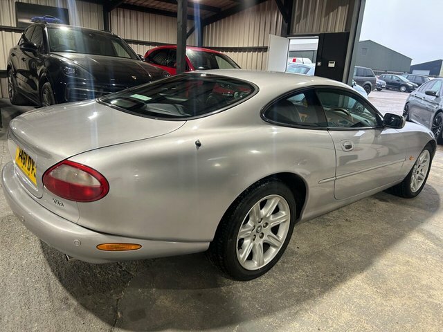 Jaguar XKR 4.0 Supercharged Convertible Silver #9