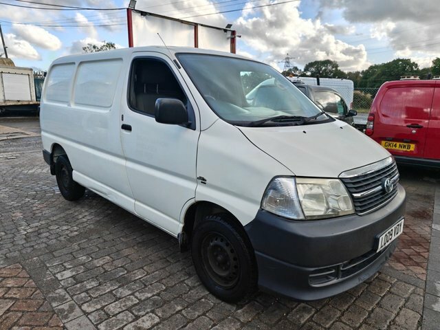 Toyota HiAce Panel Van 2.5 280 D-4d 200959 White #17